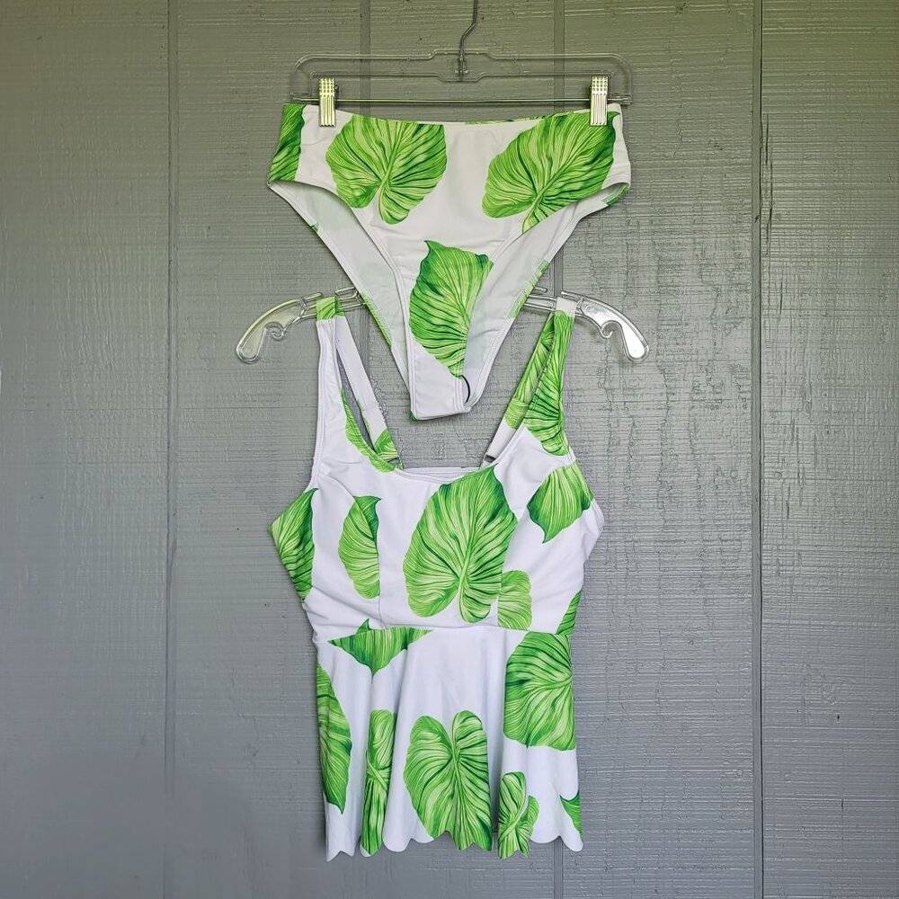 SHEIN Floral-Print Bikini Set. Size M